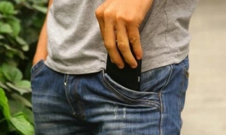 Những vị trí không nên để điện thoại nhưng nhiều người không biết