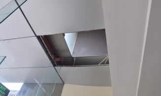 Vụ thủng trần chung cư khiến 2 người rơi xuống sảnh ở Hà Nội: Cơ quan chức năng cho biết nguyên nhân