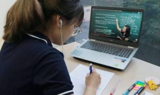 Học sinh ở Hà Nội chỉ khi có việc thật cần thiết mới nên ra khỏi nhà