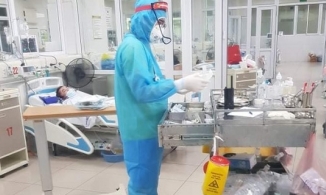 Bộ Y tế gỡ cách ly, lãnh đạo Bệnh viện Nhiệt đới quyết định gia hạn thêm 2 tuần