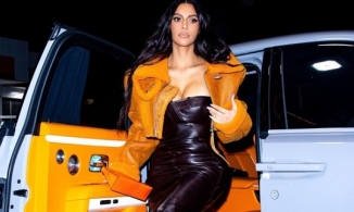 Dù đã ly hôn, Kim Kardashian vẫn mặc áo khoác của Kanye West