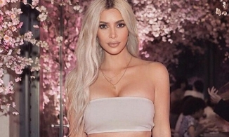 Kim Kardashian đóng cửa thương hiệu làm đẹp KKW Beauty