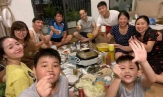 Gương mặt bầu bĩnh lên trông thấy, bà xã Xuân Trường 'có tin vui'?