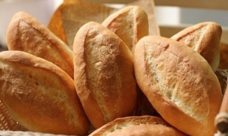 1 ổ bánh mì bao nhiêu calo? Thời gian thích hợp để ăn bánh mì? 