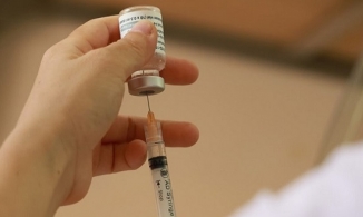 Thêm tác dụng phụ hiếm gặp khi tiêm vaccine AstraZeneca