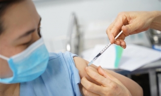 Tiêm vaccine phòng Covid-19 hai mũi ở hai nơi khác được không?
