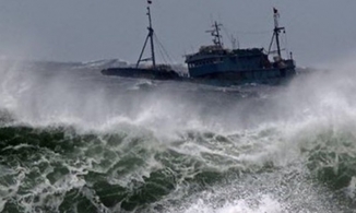 Áp thấp nhiệt đới đi dọc bờ biển từ Quảng Ngãi đến Quảng Trị, có thể mạnh thành bão