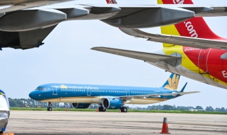 Đi máy bay từ TP.HCM đến Hà Nội, hành khách phải cách ly tập trung 7 ngày