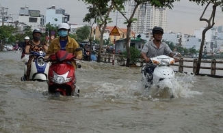 TP.HCM đêm nay có mưa lớn, nguy cơ ngập lụt do ảnh hưởng của áp thấp nhiệt đới