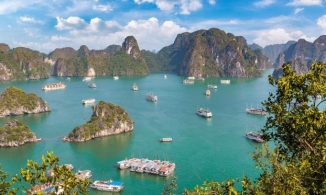 Quảng Ninh chính thức mở cửa, khách du lịch cần đáp ứng các điều kiện gì?