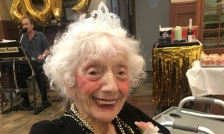 Cụ bà 103 tuổi bị Covid 2 tuần đã khỏi, sống sót qua đại dịch cúm 1918 và 2 lần chiến tranh thế giới