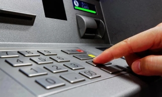 Cách kích hoạt thẻ ATM gắn chíp mà không phải tới ngân hàng