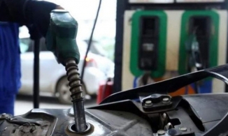 Từ ngày 2/1/2022, giá xăng dầu sẽ được điều chỉnh cố định 3 lần/tháng