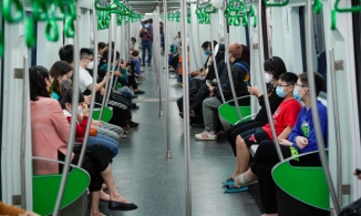 Dịp Tết Nguyên đán, Hanoi Metro cấm người say xỉn đi tàu điện