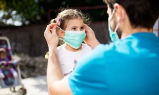 Có phải đeo khẩu trang không khi cả nhà đều là F0?