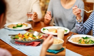 Bộ Y tế hướng dẫn người bị Covid-19 nên ăn gì cho nhanh khỏi, hạn chế di chứng