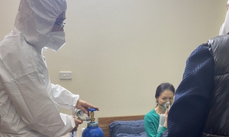 Bộ Y tế cho phép F0 được ra khỏi nhà, điều kiện bắt buộc là phải đeo khẩu trang, giữ khoảng cách