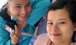 Thấy vợ sinh con vất vả, anh chồng mua 9 viên kim cương để an ủi vợ