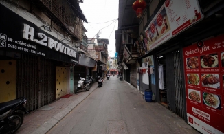 Sáng 25/5: Có thêm 57 ca mắc COVID-19 mới, TP. Hà Nội dừng các tiệm cắt tóc, gội đầu, hàng quán chỉ được bán mang về