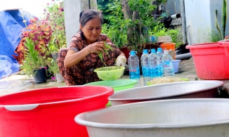 Khánh Hòa: Hàng trăm người dân kêu cứu vì thiếu nước sạch