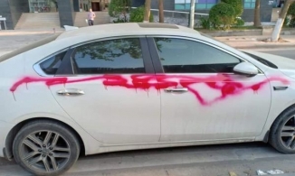 Dở khóc dở cười với những chiếc xe hơi bị trút giận vì sự vô duyên của chủ