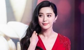 Phạm Băng Băng quyên góp 1,7 tỷ cho hội chữ thập đỏ để mua hàng cứu trợ thiên tai