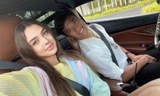 Bùi Tiến Dũng và bạn gái Tây thay phiên khoe ảnh kỉ niệm tròn 1 năm yêu 