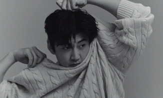 Tài tử 'Gia đình là số một' Yoon Kye Sang chính thức kết hôn với bạn gái CEO