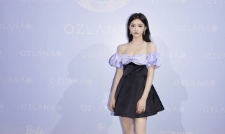 Nàng thơ Lâm Duẫn khoe vai trần gợi cảm tại Tuần lễ thời trang Thượng Hải