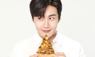 Kim Seon Ho chính thức bị 2 nhãn hàng cho 'bay màu' giữa lùm xùm tình ái