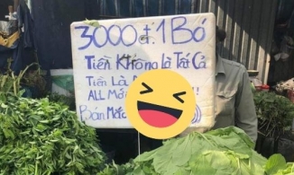 Anh bán rau nổi tiếng trên MXH nhờ câu slogan bắt trend tiếng Anh 