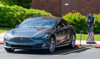 Miễn lệ phí trước bạ đối với ô tô điện từ ngày 1/3/2022