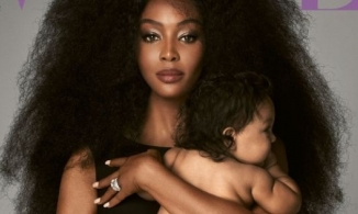 'Báo đen' Naomi Campbell công khai con gái 9 tháng tuổi đẹp như búp bê trên bìa Vogue