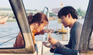 Gần hai năm kết hôn, vợ đại gia hơn chục tuổi của Quý Bình khoe được chồng nuông chiều như công chúa