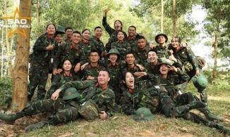 Hé lộ loạt ảnh quân ngũ của Hòa Minzy, Độ Mixi, Minh Tú và dàn sao khác trong Sao Nhập Ngũ 2022