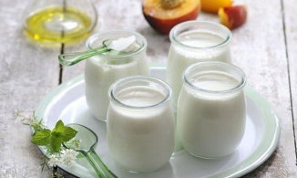 3 sai lầm khiến sữa chua nhà làm vừa nhớt vừa không đông