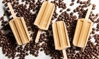 Giải nhiệt ngày hè với 2 cách món kem cà phê dẻo mịn, dễ làm