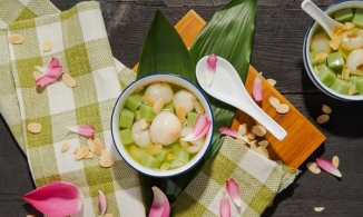 Công thức nấu chè khúc bạch thanh mát, đúng chuẩn ngay tại nhà