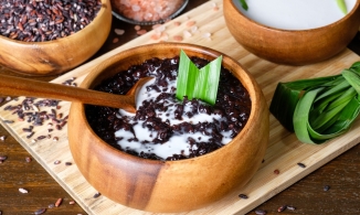 Cách nấu chè nếp cẩm bằng nồi cơm điện, ăn miếng nào mê miếng đấy