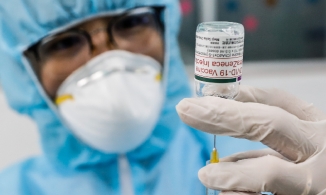 Dịch Covid-19 suy giảm, Việt Nam liệu có nới lỏng quy định phòng dịch?