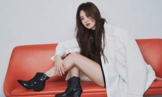 Song Hye Kyo gợi ý diện 2 màu trắng đen