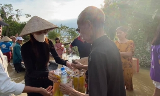 Thủy Tiên công bố số tiền quyên góp gần 60 tỷ, đang ra Quảng Bình cứu trợ