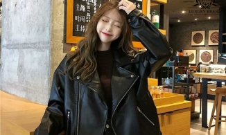 4 kiểu áo khoác mà nàng nên 'say goodbye' nếu không muốn ướt sũng trong mùa mưa bão