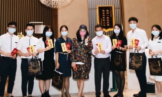 Nghi vấn Trương Bá Chi đã mang thai con gái của Tạ Đình Phong