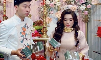 Hốt hoảng trước cảnh cô dâu chịu 'gánh nặng' ngàn vàng ngay trong lễ cưới