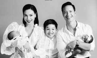 HOT: Hồ Ngọc Hà lần đầu tung ảnh gia đình 5 người lộ gương mặt cặp song sinh
