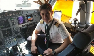 Phi công Nga chuyển sang làm shipper cho đời thêm 'thú vị'