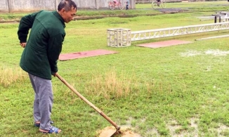 Đám cưới Công Phượng: Bố dậy từ 5h sáng khai thông nước sân vận động