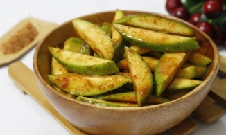 Bạn có biết xoài xanh giàu vitamin gấp 35 lần táo, 9 lần chanh và 3 lần cam?