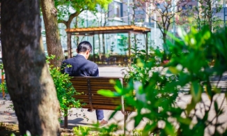 Vì sao nhiều người Nhật không ham muốn tình dục?